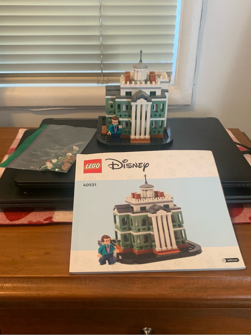 LEGO Disney Haunted Mansion Building Set - Green, White, Black